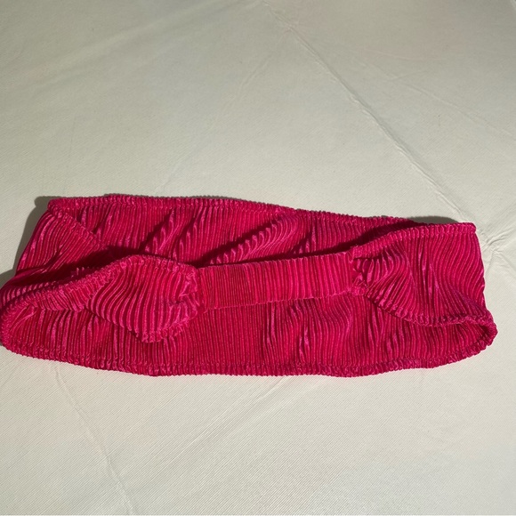 SHEIN hot pink plisse midi skirt and crop top set size L - Picture 11 of 15